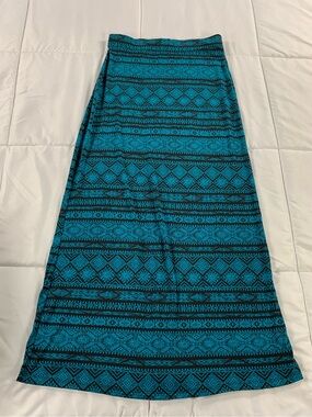 Pre loved U2B skirt womens size S